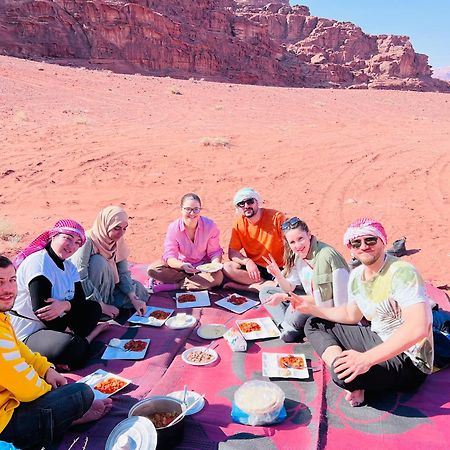 Wadi Rum Bubble Camp & Tour 외부 사진