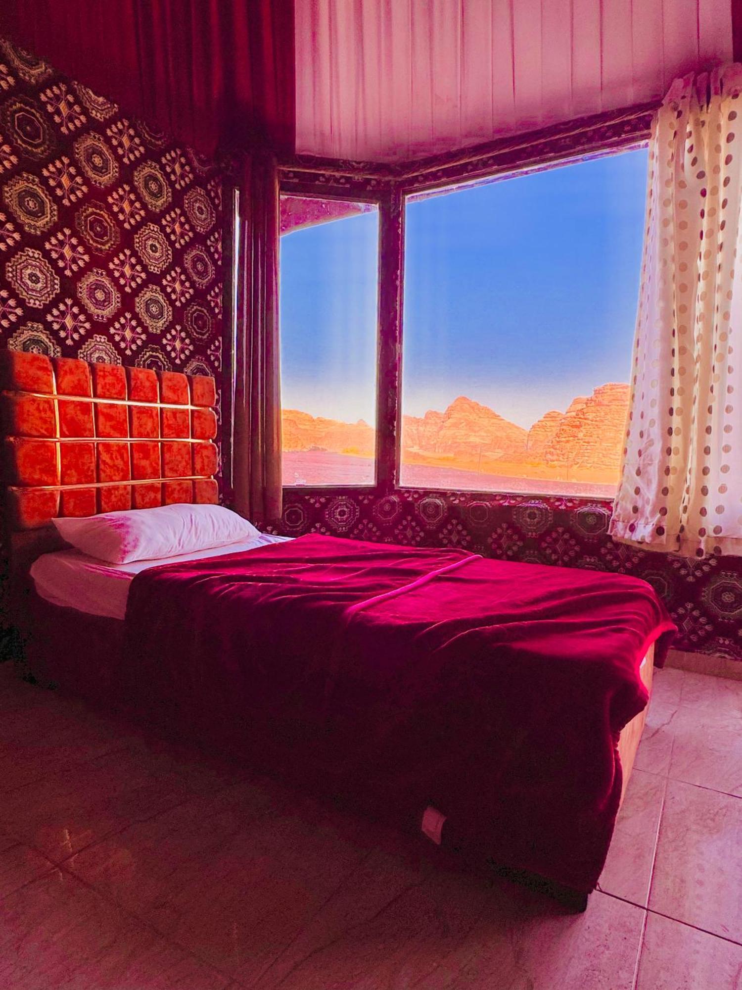Wadi Rum Bubble Camp & Tour 외부 사진