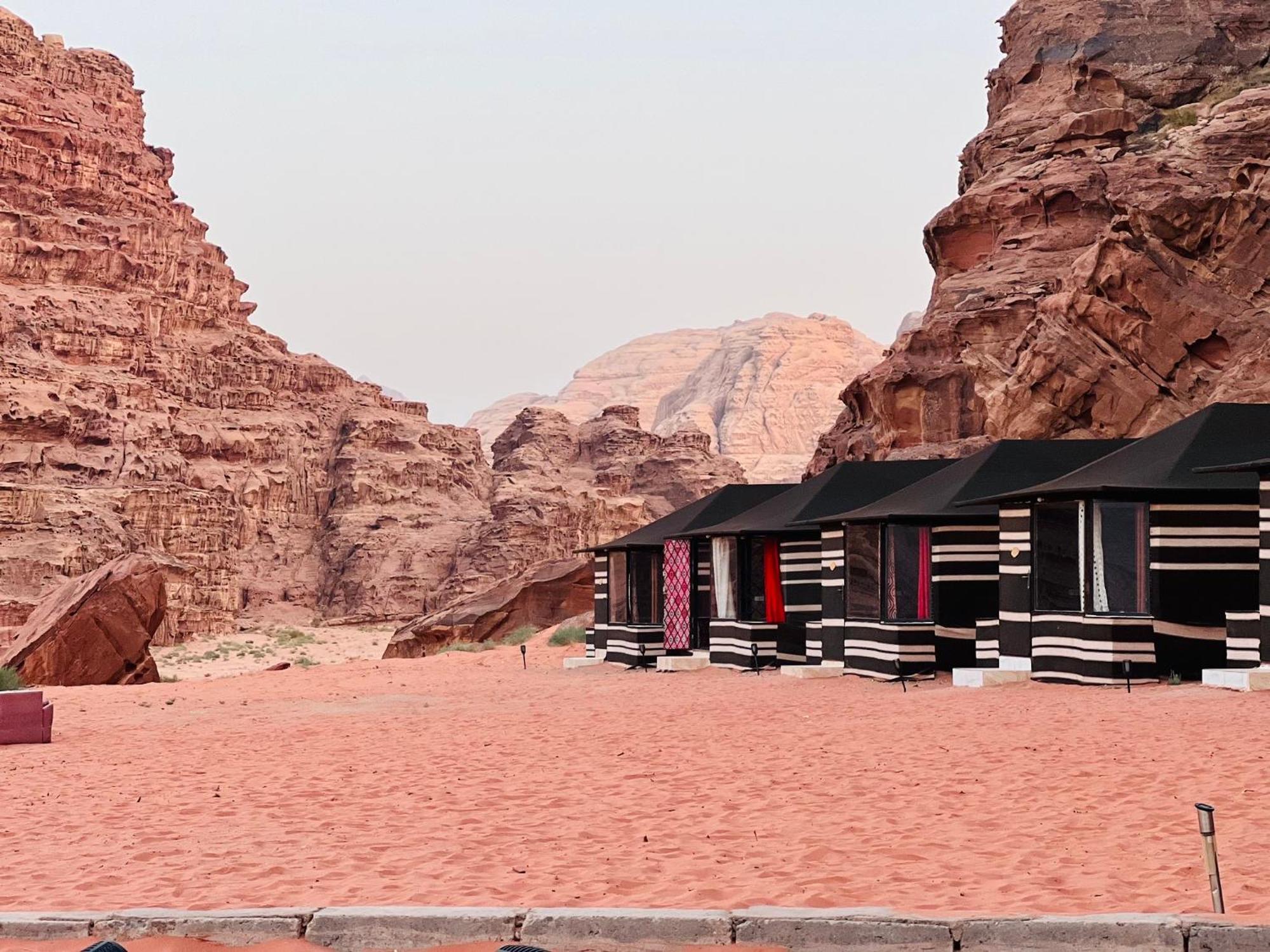 Wadi Rum Bubble Camp & Tour 외부 사진